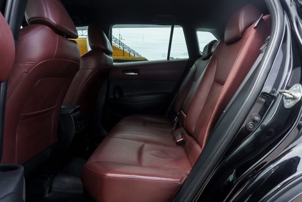 TOYOTA COROLLA CROSS 1.8 HYBRID PREMIUM ปี2021 (2ขช3283) - Image 14