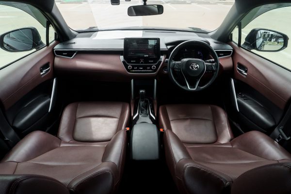 TOYOTA COROLLA CROSS 1.8 HYBRID PREMIUM ปี2021 (2ขช3283) - Image 16
