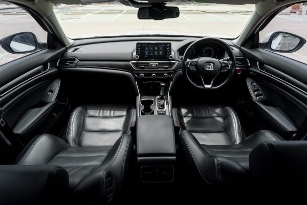 HONDA ACCORD 2.0 HYBRID ปี2021 (2ขฆ2045) - Image 17