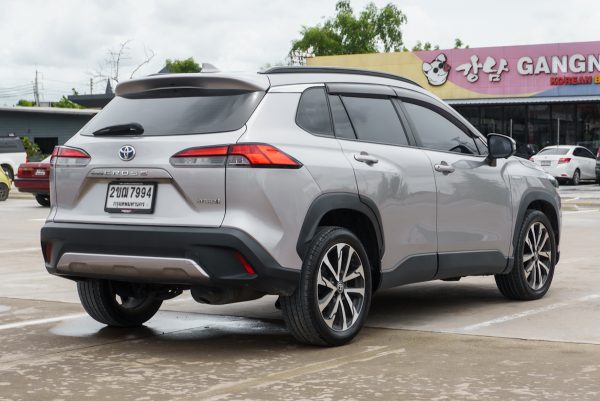 TOYOTA COROLLA CROSS 1.8 HYBRID PREMIUM SAFETY ปี2021 (2ขฌ7994) - Image 7