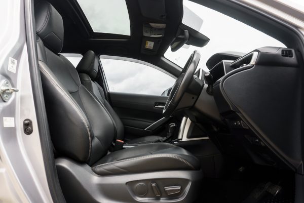 TOYOTA COROLLA CROSS 1.8 HYBRID PREMIUM SAFETY ปี2021 (2ขฌ7994) - Image 11