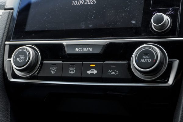 HONDA CIVIC 1.8 EL ปี2019 จด2020 (งว4353) - Image 20