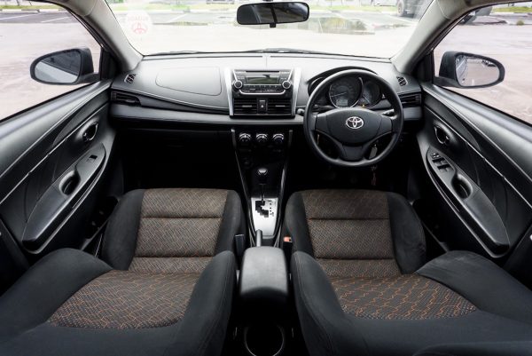 TOYOTA VIOS 1.5 J AT ปี 2018 (1กผ9992) - Image 15