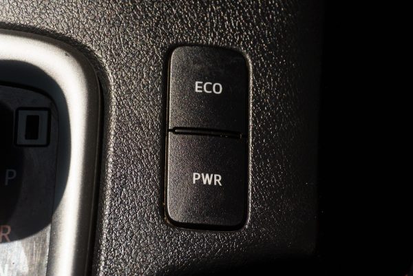 TOYOTA REVO DUAL CAB 2.4 PRERUNNER ENTRY AT ปี2022 จด2023 (3ขห8738) - Image 24