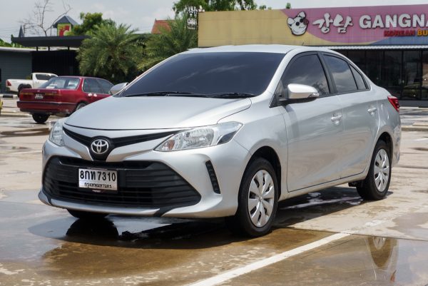 TOYOTA VIOS 1.5 ENTRY AT ปี 2019 (8กท7310) - Image 3