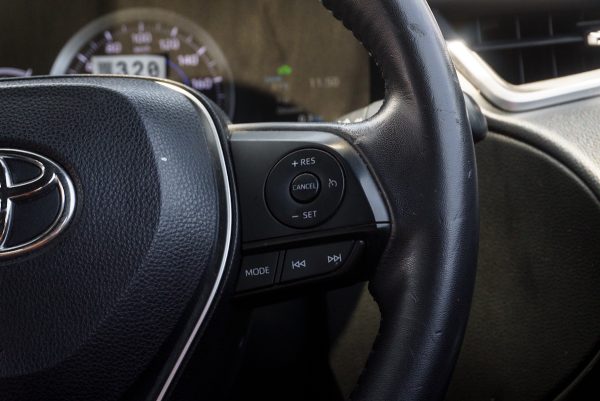 TOYOTA COROLLA CROSS 1.8 HYBRID SMART ปี2021 (2ขฉ9314) - Image 18