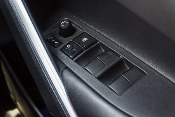 TOYOTA COROLLA CROSS 1.8 HYBRID SMART ปี2021 (2ขฉ9314) - Image 26
