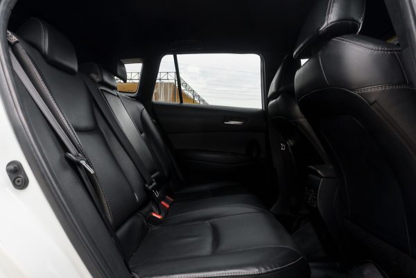 TOYOTA COROLLA CROSS 1.8 HYBRID SMART ปี2021 (2ขฎ8496) - Image 12