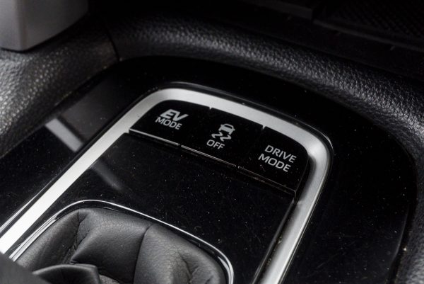 TOYOTA COROLLA CROSS 1.8 HYBRID SMART ปี2021 (2ขฎ8496) - Image 22