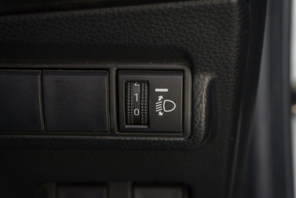 TOYOTA COROLLA CROSS 1.8 HYBRID SMART ปี2021 (2ขฎ8496) - Image 25