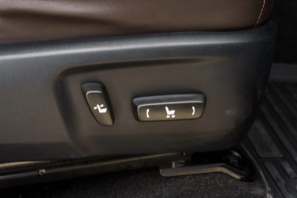 TOYOTA FORTUNER 2.4 V ปี2019 (งย6263) - Image 12