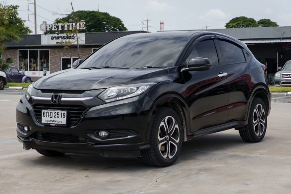 HONDA HR-V 1.8 E LIMITED AT ปี2017 (6กฎ2519) - Image 3