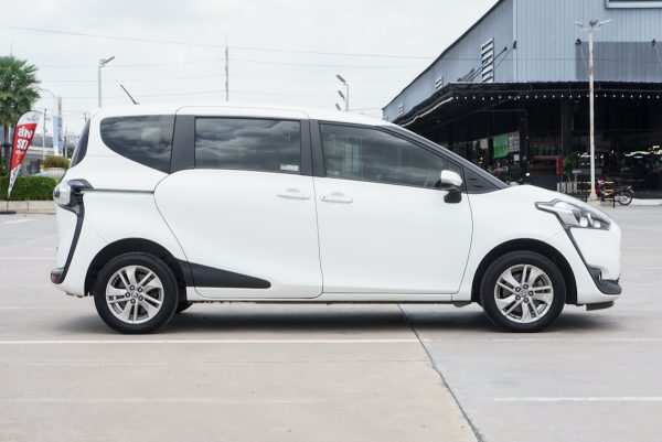 TOYOTA SIENTA 1.5 G AT ปี 2019 (1ขง8781) - Image 6
