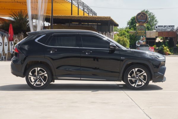 TOYOTA YARIS CROSS 1.5 HYBRID PREMIUM LUXURY AT ปี 2024 (6ขฆ4755) - Image 6