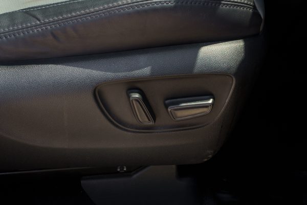 TOYOTA YARIS CROSS 1.5 HYBRID PREMIUM LUXURY AT ปี 2024 (6ขฆ4755) - Image 12