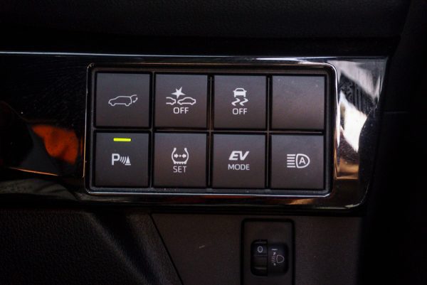 TOYOTA YARIS CROSS 1.5 HYBRID PREMIUM LUXURY AT ปี 2024 (6ขฆ4755) - Image 28