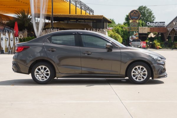 MAZDA 2 1.3 HIGH CONNECT AT ปี 2016 (5กพ2184) - Image 6