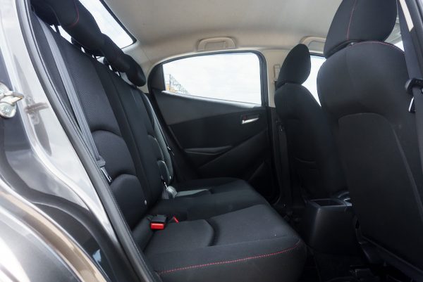 MAZDA 2 1.3 HIGH CONNECT AT ปี 2016 (5กพ2184) - Image 12
