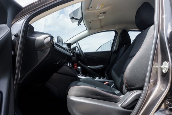 MAZDA 2 1.3 HIGH CONNECT AT ปี 2016 (5กพ2184) - Image 14