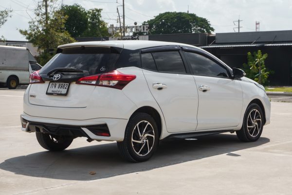 TOYOTA YARIS 1.2 SPORT ปี2022 (กจ8982) - Image 7