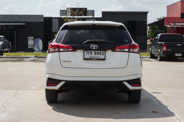 TOYOTA YARIS 1.2 SPORT ปี2022 (กจ8982) - Image 8