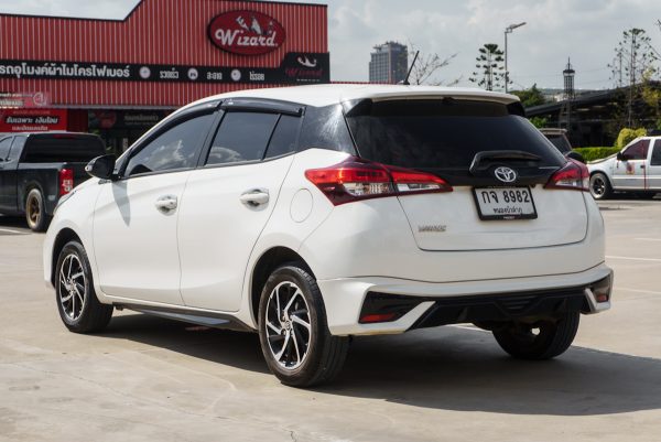 TOYOTA YARIS 1.2 SPORT ปี2022 (กจ8982) - Image 9