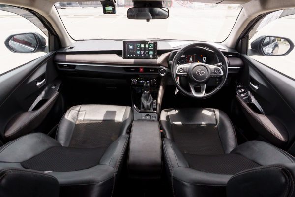 TOYOTA YARIS 1.2 PREMIUM ปี2023 (3ขษ4220) - Image 15