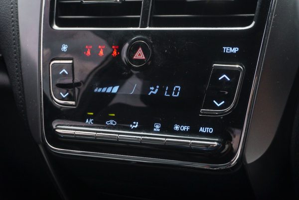 TOYOTA YARIS 1.2 SPORT ปี2022 (กง7559) - Image 20