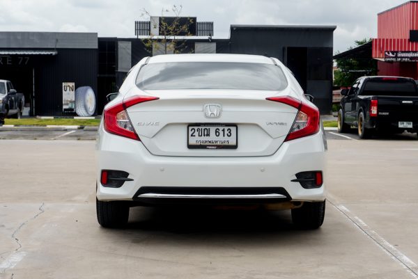 HONDA CIVIC 1.8 E ปี2021 (2ขฌ613) - Image 8