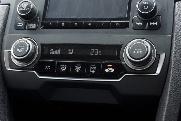 HONDA CIVIC 1.8 E ปี2021 (2ขฌ613) - Image 20