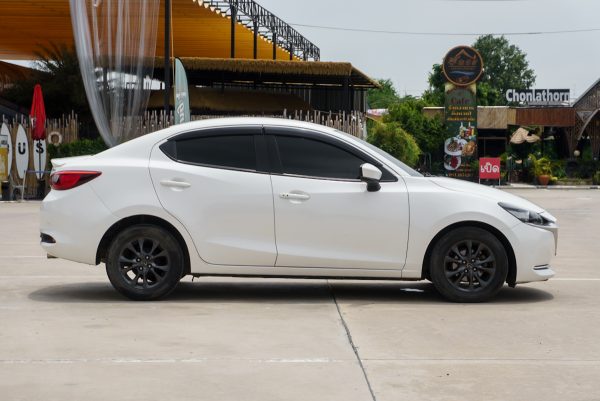 MAZDA 2 1.3 S AT ปี2020 จด ปี2021 (1ขร2718) - Image 6