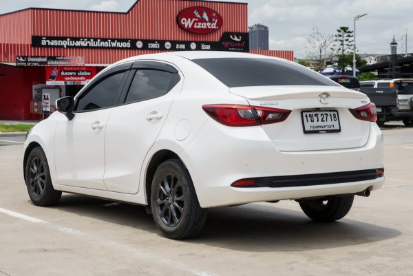 MAZDA 2 1.3 S AT ปี2020 จด ปี2021 (1ขร2718) - Image 9