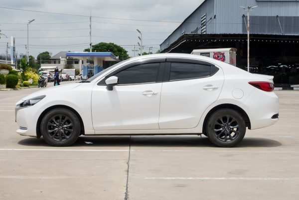 MAZDA 2 1.3 S AT ปี2020 จด ปี2021 (1ขร2718) - Image 10