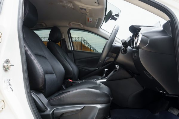 MAZDA 2 1.3 S AT ปี2020 จด ปี2021 (1ขร2718) - Image 11