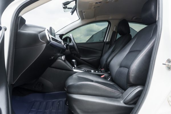 MAZDA 2 1.3 S AT ปี2020 จด ปี2021 (1ขร2718) - Image 14