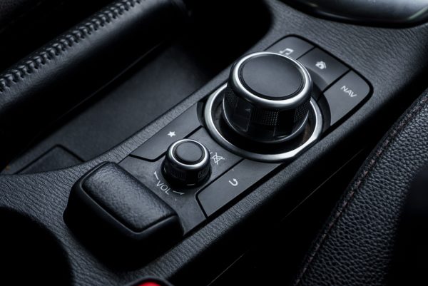 MAZDA 2 1.3 S AT ปี2020 จด ปี2021 (1ขร2718) - Image 27