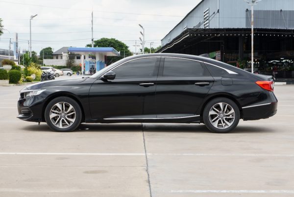 HONDA ACCORD 1.5 EL AT ปี 2020 (9กฬ1690) - Image 10