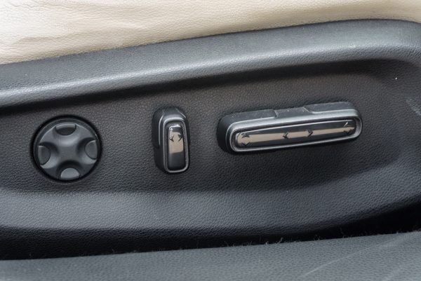 HONDA ACCORD 1.5 EL AT ปี 2020 (9กฬ1690) - Image 12