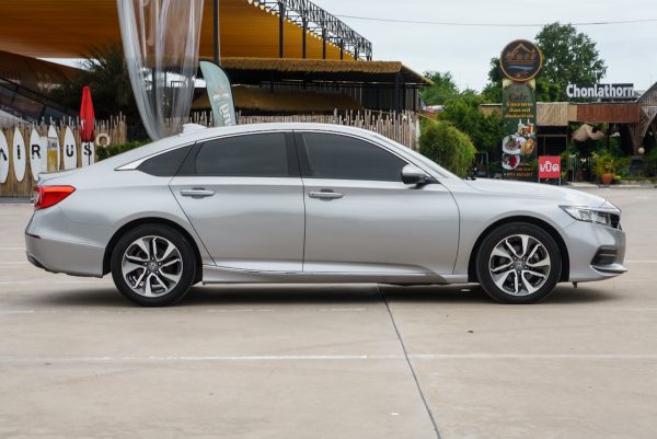 HONDA ACCORD 1.5 EL AT ปี 2019 (9กต418) - Image 6