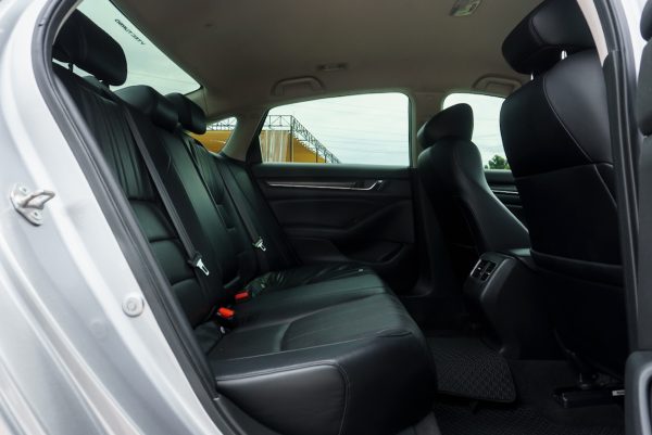 HONDA ACCORD 1.5 EL AT ปี 2019 (9กต418) - Image 13
