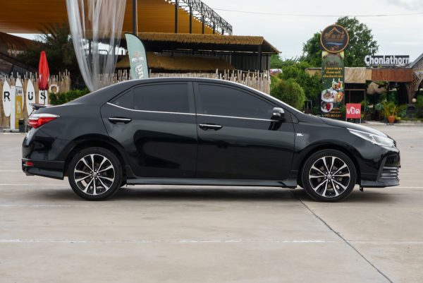 TOYOTA ALTIS 1.8 ESPORT OPTION AT ปี 2019 (8กด8803) - Image 6