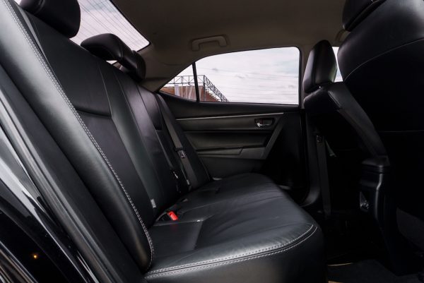 TOYOTA ALTIS 1.8 ESPORT OPTION AT ปี 2019 (8กด8803) - Image 13