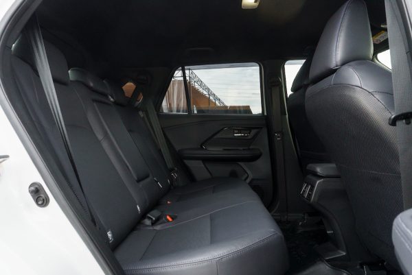 TOYOTA YARIS CROSS 1.5 HYBRID PREMIUM AT ปี 2025 (ชุดจด) - Image 13