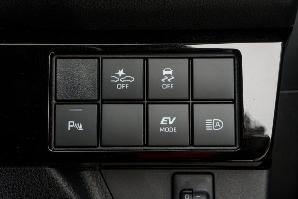 TOYOTA YARIS CROSS 1.5 HYBRID PREMIUM AT ปี 2025 (ชุดจด) - Image 29