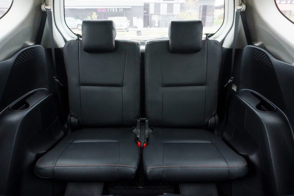 TOYOTA SIENTA 1.5 V ปี2020 (1ขล6300) - Image 17