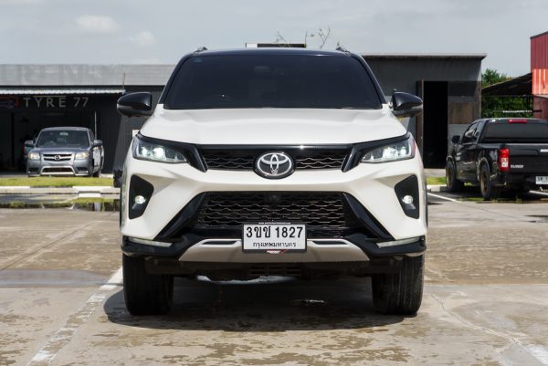 TOYOTA FORTUNER 2.4 LEGENDER ปี2022 (3ขช1827) - Image 4