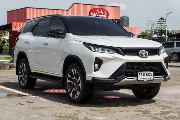 TOYOTA FORTUNER 2.4 LEGENDER ปี2022 (3ขช1827) - Image 5