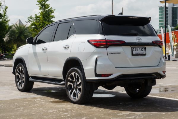 TOYOTA FORTUNER 2.4 LEGENDER ปี2022 (3ขช1827) - Image 9