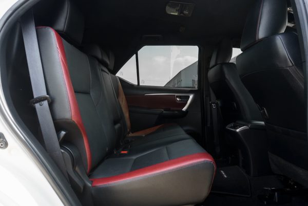 TOYOTA FORTUNER 2.4 LEGENDER ปี2022 (3ขช1827) - Image 13