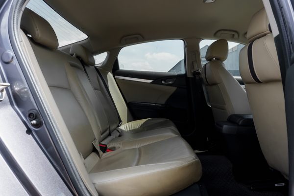 HONDA CIVIC 1.8 EL ปี2019 (8กฮ4185) - Image 12